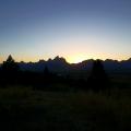 La nuit tombe sur les mont Teton